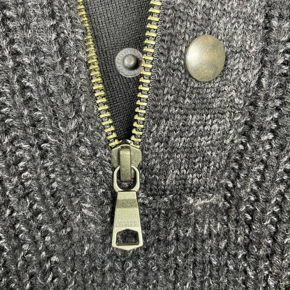 Banana Republic Men's L Merino Wool 1/4 Zip Button‎ Sweater Gray Old Money